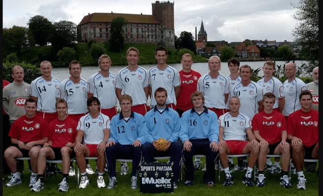 Holdbillede 2004-2005